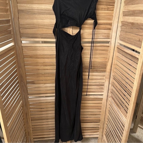 For Love Lemons Kyra Cut Out Maxi Dress in Black Size S - Picture 7 of 8